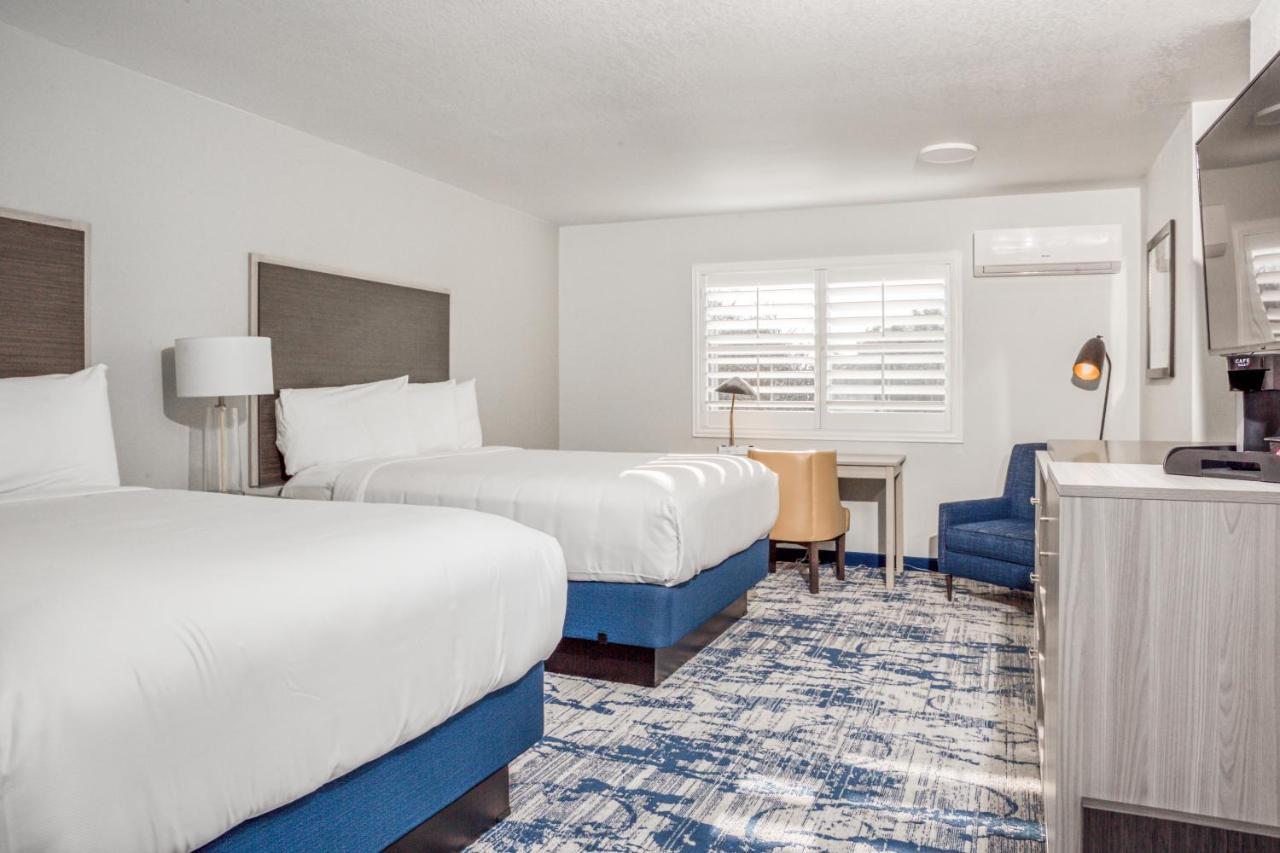 Creekside Downtown Inn 3*