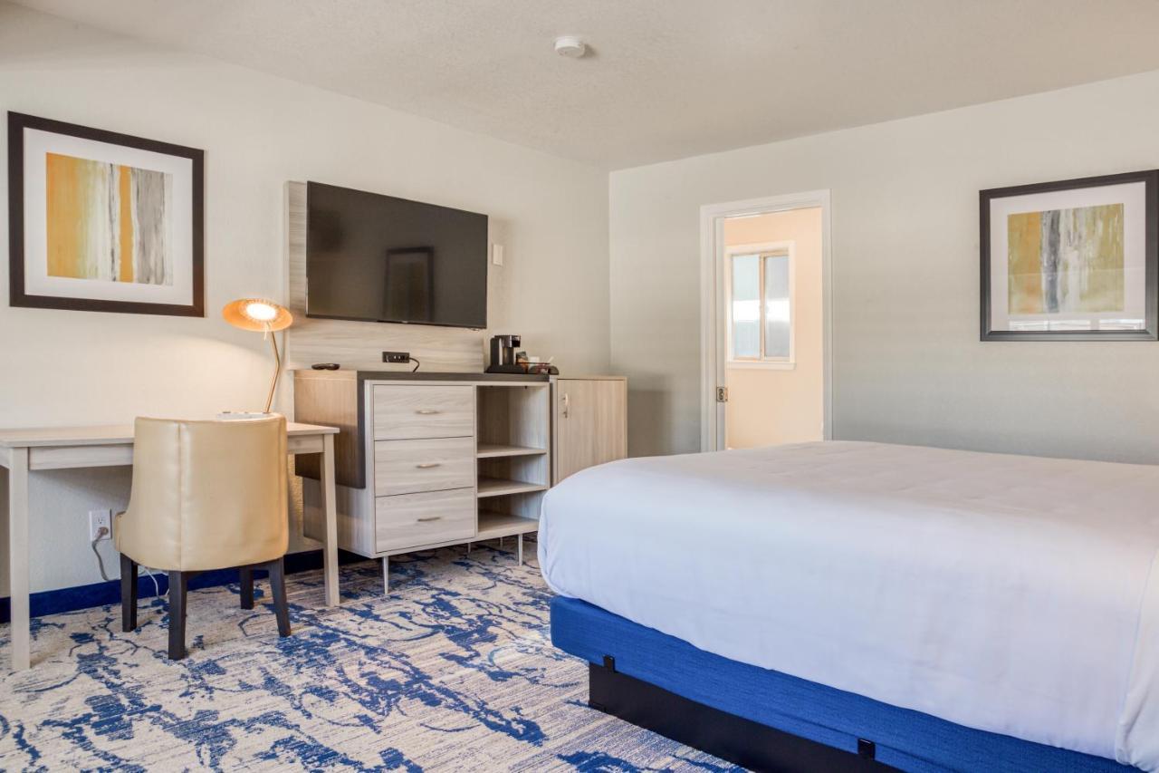 Creekside Downtown 3* Cambria