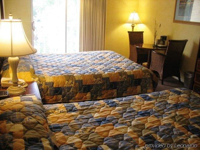 Inn Creekside Downtown Cambria